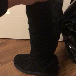 Knit Uggs